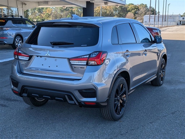 2026 Mitsubishi Outlander Sport SE:MI330040