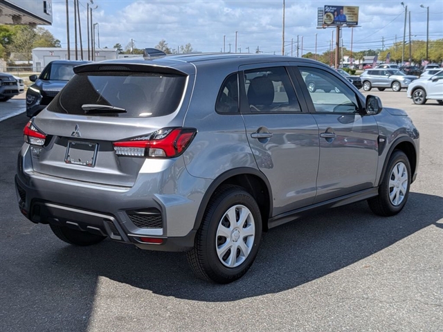 2026 Mitsubishi Outlander Sport SE:MI330380