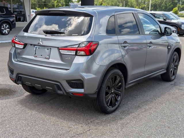 2025 Mitsubishi Outlander Sport LE:MM339540