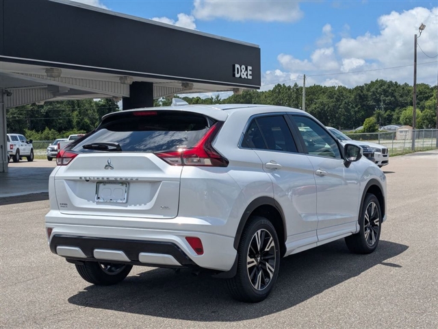 2025 Mitsubishi Eclipse Cross SEL:M241560