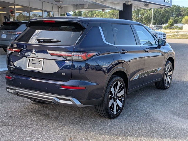 2025 Mitsubishi Outlander SE:MM39850