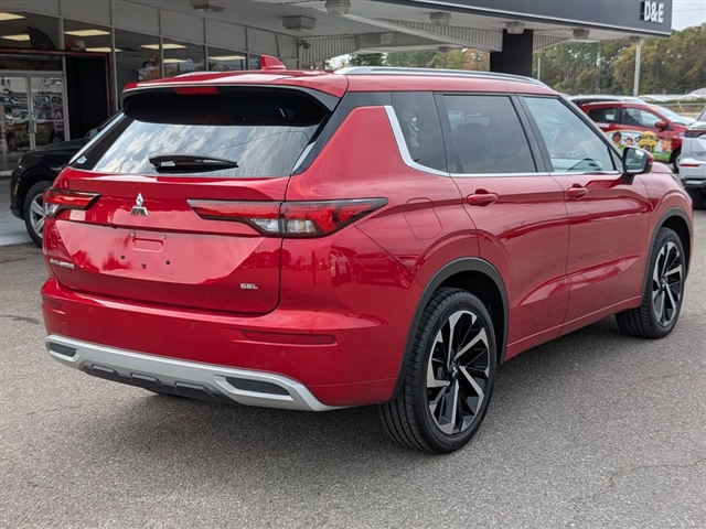 2023 Mitsubishi Outlander SE:39881N