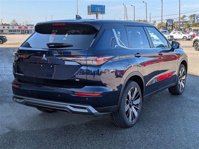 2026 Mitsubishi Outlander SE:MI30090