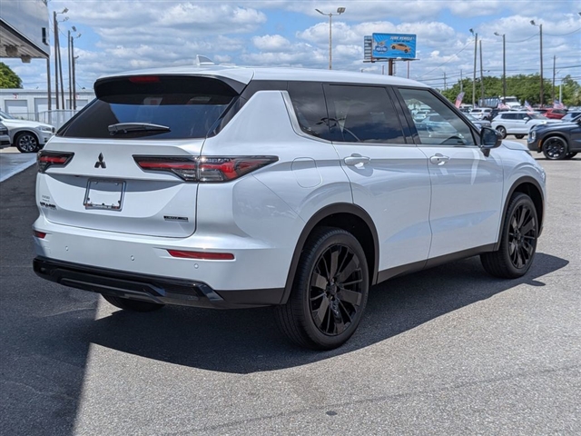 2026 Mitsubishi Outlander SE:MI30440