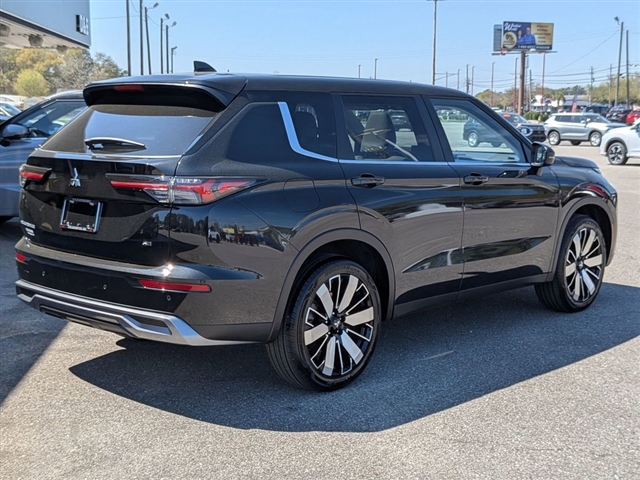2026 Mitsubishi Outlander SE:MI30290
