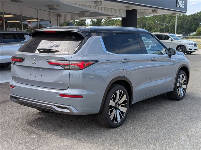 2025 Mitsubishi Outlander SEL:MM39760