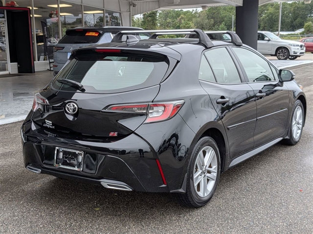 2022 Toyota Corolla Hatchback SE:01820UU