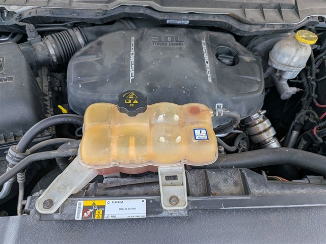 2018 RAM 1500 SLT:02170UU