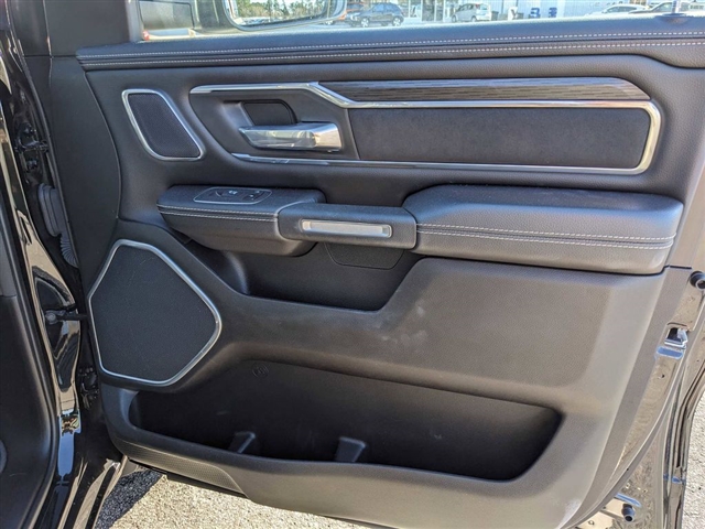 2023 RAM 1500 Laramie:01121U