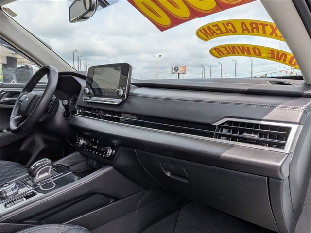 2022 Mitsubishi Outlander SEL Launch Edition:30253N