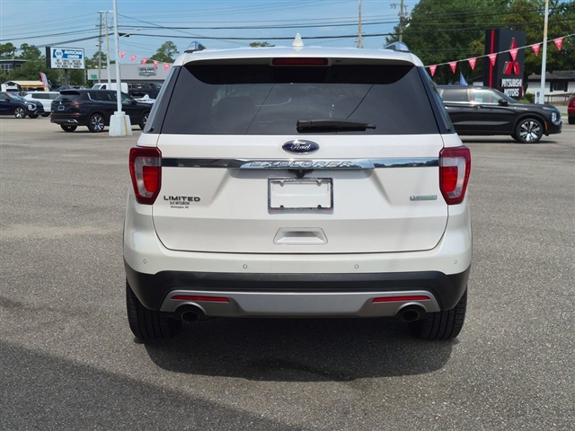 2017 Ford Explorer Limited:02560UU