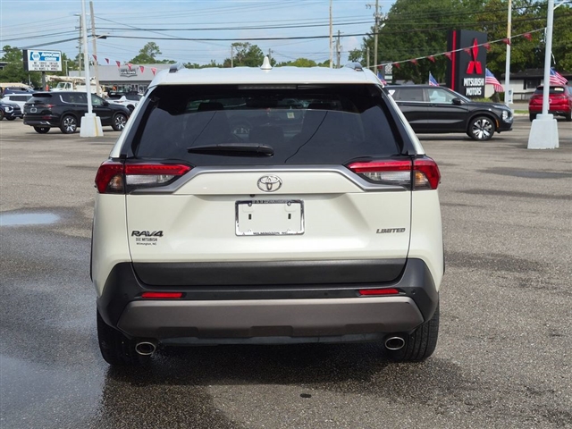 2020 Toyota RAV4 Limited:02570UU