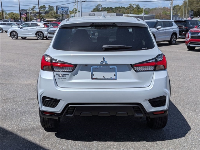 2026 Mitsubishi Outlander Sport SE:MI330340