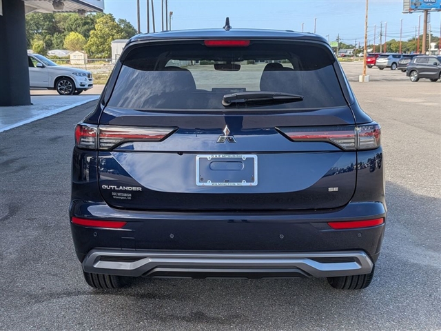 2025 Mitsubishi Outlander SE:MM39850