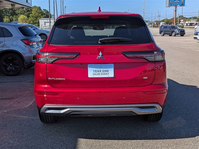 2025 Mitsubishi Outlander SE:MM39870
