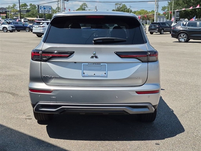 2026 Mitsubishi Outlander SE:MI30530