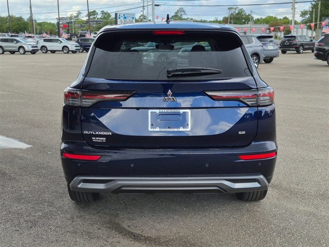 2026 Mitsubishi Outlander SE:MI30510