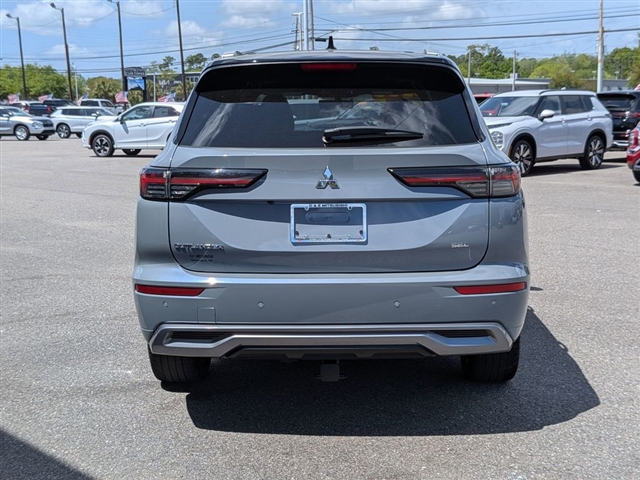 2025 Mitsubishi Outlander SEL:MU39520