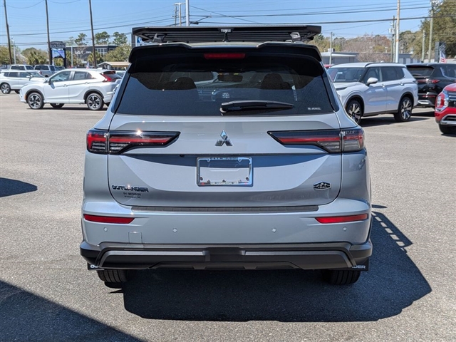 2026 Mitsubishi Outlander SE:MI130320