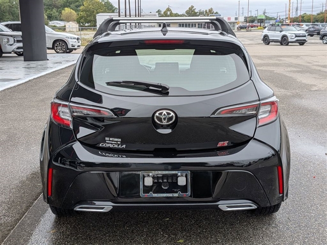 2022 Toyota Corolla Hatchback SE:01820UU