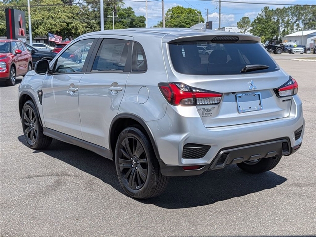 2026 Mitsubishi Outlander Sport SE:MI330400