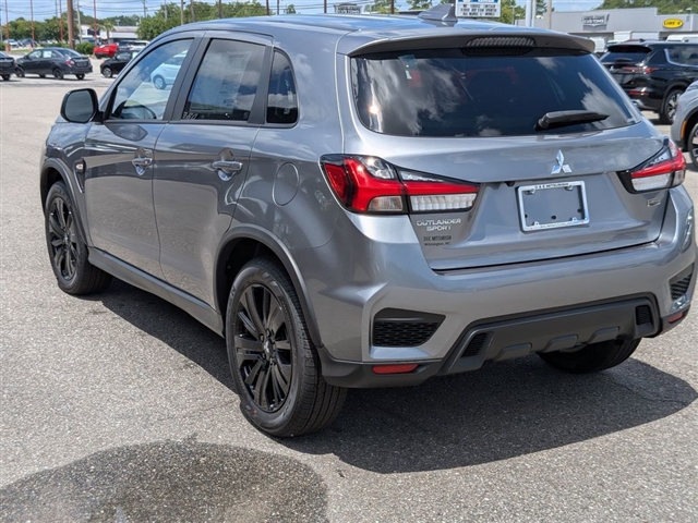 2025 Mitsubishi Outlander Sport LE:MM339540