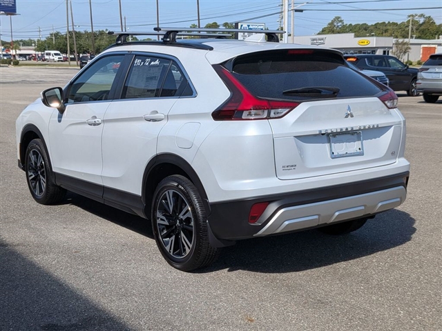 2025 Mitsubishi Eclipse Cross SEL:M241550