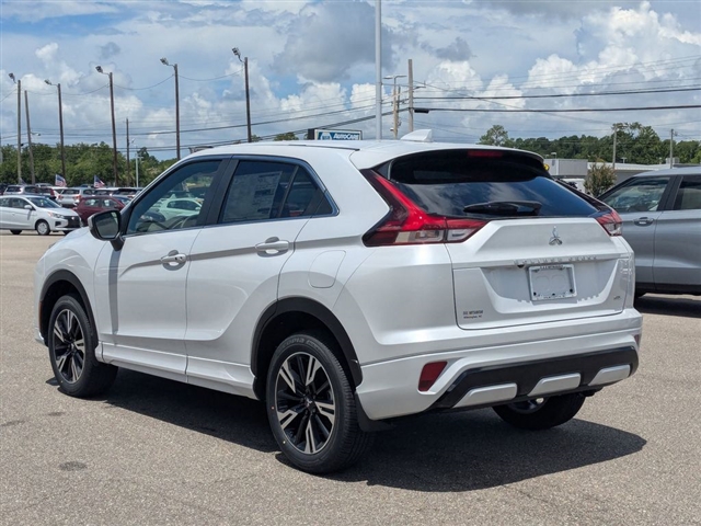 2025 Mitsubishi Eclipse Cross SEL:M241560