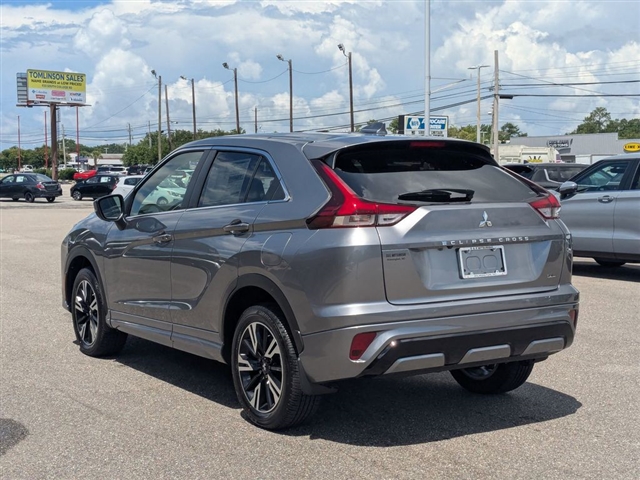 2025 Mitsubishi Eclipse Cross SEL:M241540