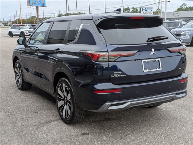 2025 Mitsubishi Outlander SE:MM39960