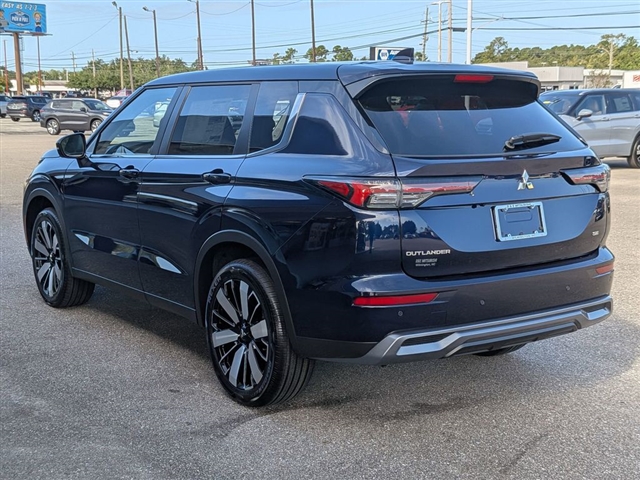 2025 Mitsubishi Outlander SE:MM39850