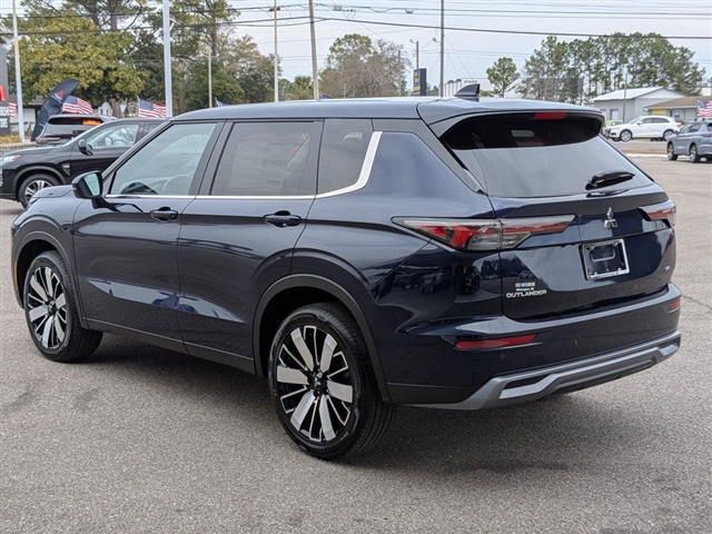 2026 Mitsubishi Outlander SE:MI30250