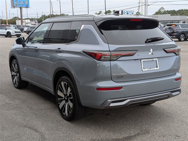 2025 Mitsubishi Outlander SEL:MM39950