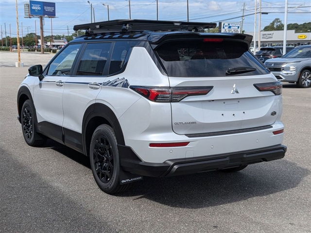 2025 Mitsubishi Outlander Trail Edition:MM139780