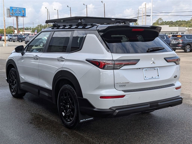 2025 Mitsubishi Outlander Trail Edition:MM39980