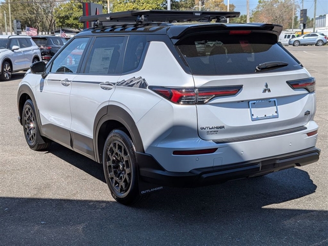 2026 Mitsubishi Outlander SE:MI130310