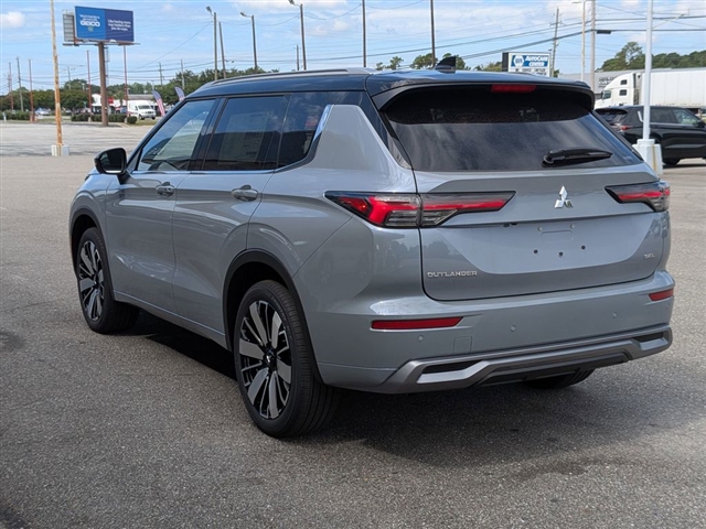 2025 Mitsubishi Outlander SEL:MM39760