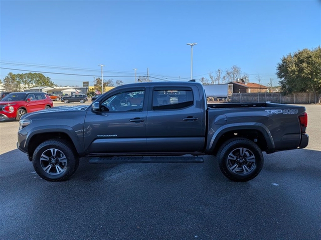 2018 Toyota Tacoma TRD Off-Road:02030UU