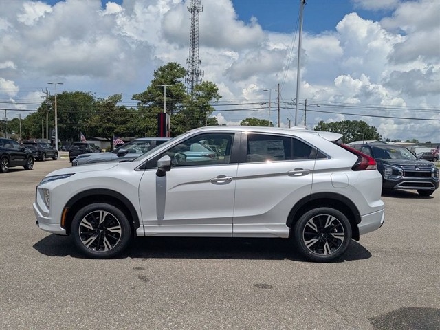 2025 Mitsubishi Eclipse Cross SEL:M241560
