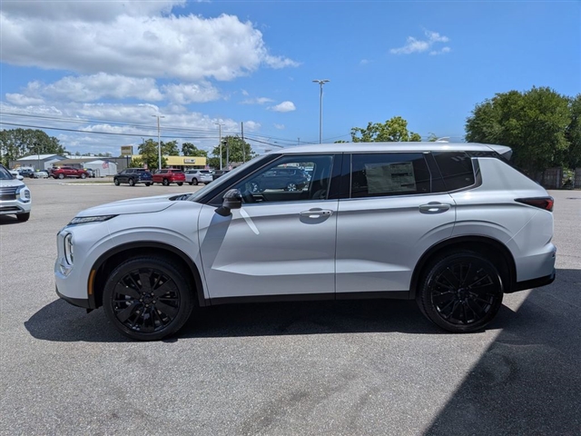 2026 Mitsubishi Outlander SE:MI30440