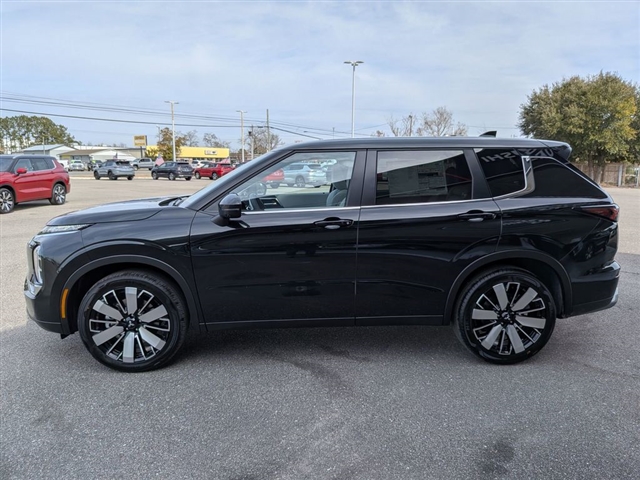 2026 Mitsubishi Outlander SE:MI30140