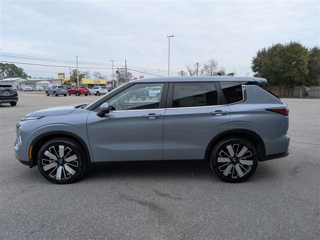 2026 Mitsubishi Outlander SE:MI30220