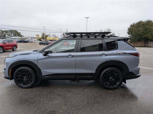 2026 Mitsubishi Outlander SE:MI130110