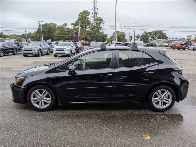 2022 Toyota Corolla Hatchback SE:01820UU