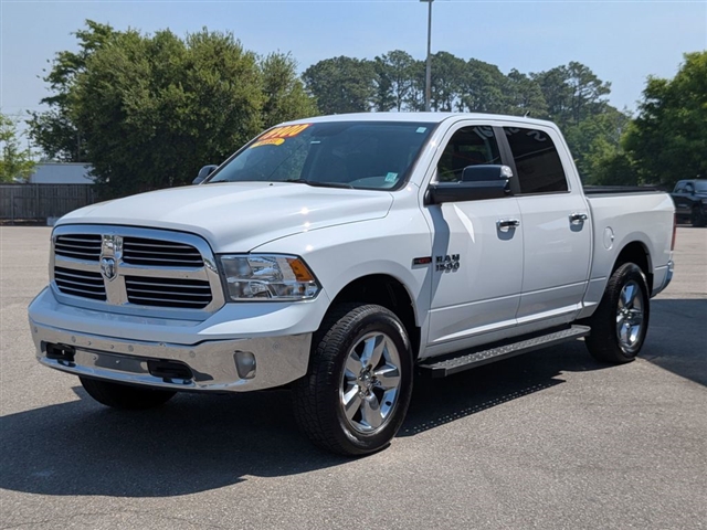 2018 RAM 1500 SLT:02170UU