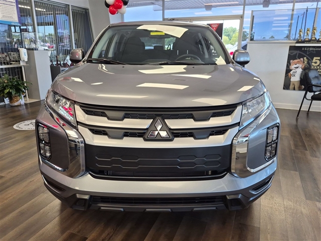 2027 Mitsubishi Outlander Sport ES:MI230590