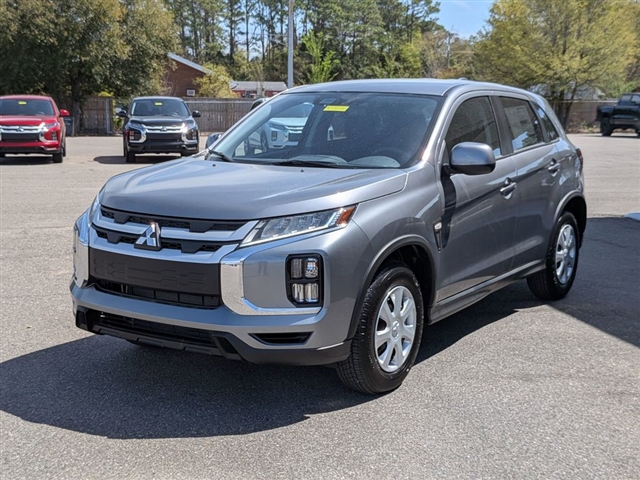 2026 Mitsubishi Outlander Sport SE:MI330380