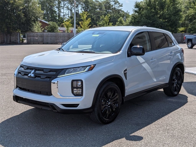 2026 Mitsubishi Outlander Sport SE:MI330480