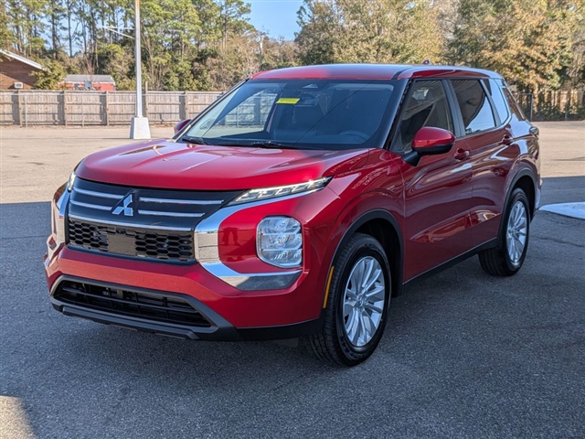 2026 Mitsubishi Outlander ES:MI30070