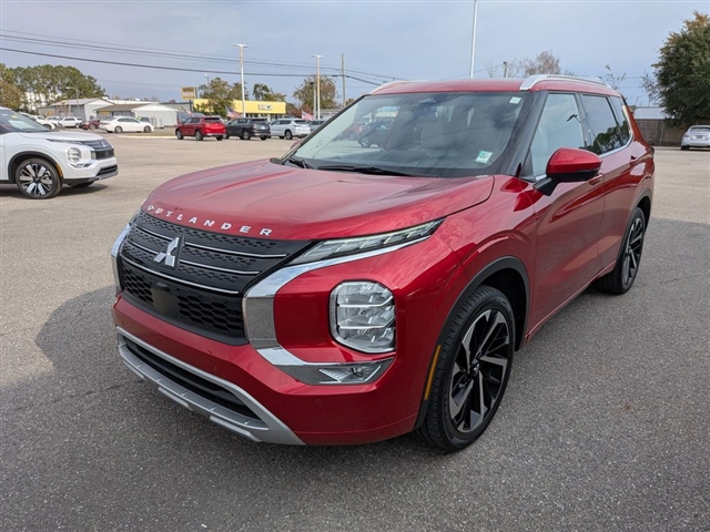 2023 Mitsubishi Outlander SE:39881N